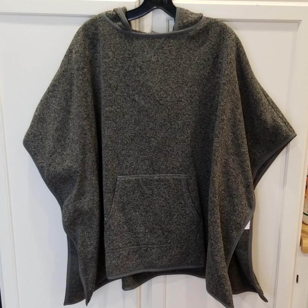 Eddie bauer hooded radiator fleece poncho m/l